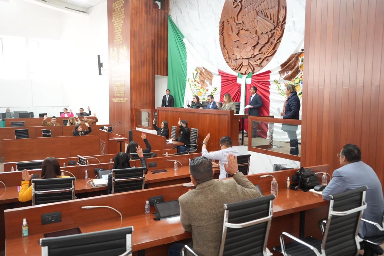 Aprueba Congreso del Estado de Tlaxcala convocatoria para reconocer la labor docente por más de 50 años